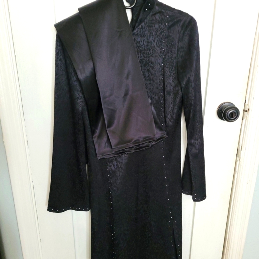 STUNNING ONE OF A KIND TURKISH ABAYA SET